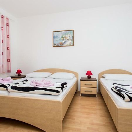 Apartments Mira Baška Dış mekan fotoğraf