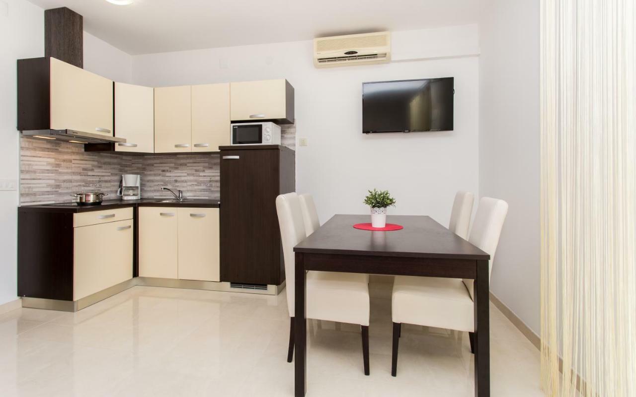 Apartments Mira Baška Dış mekan fotoğraf