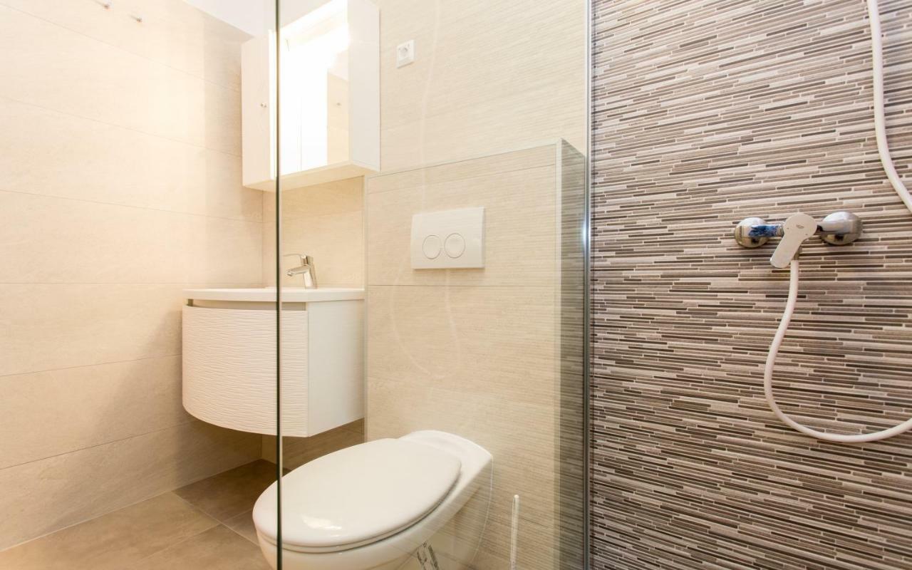Apartments Mira Baška Dış mekan fotoğraf