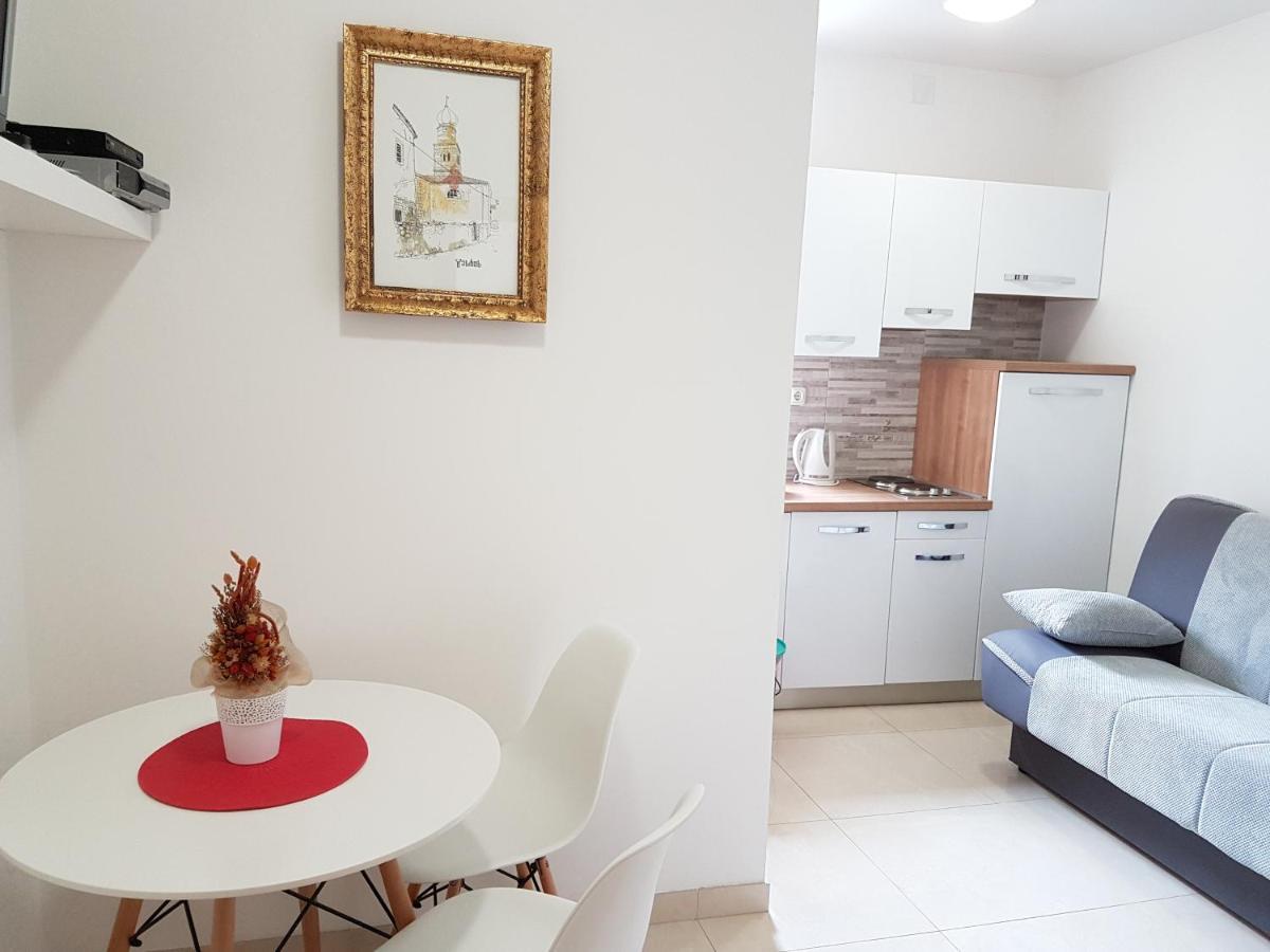 Apartments Mira Baška Dış mekan fotoğraf